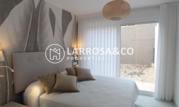 Resale - Apartment - Torrevieja - Torreblanca