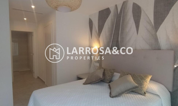 Resale - Apartment - Torrevieja - Torreblanca