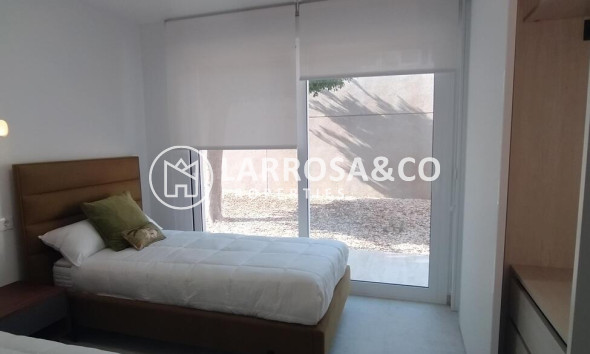 Resale - Apartment - Torrevieja - Torreblanca