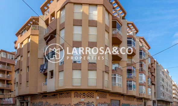 A Vendre - Commercial space - Torrevieja - Costa Blanca