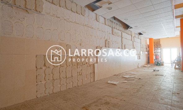 A Vendre - Commercial space - Torrevieja - Costa Blanca