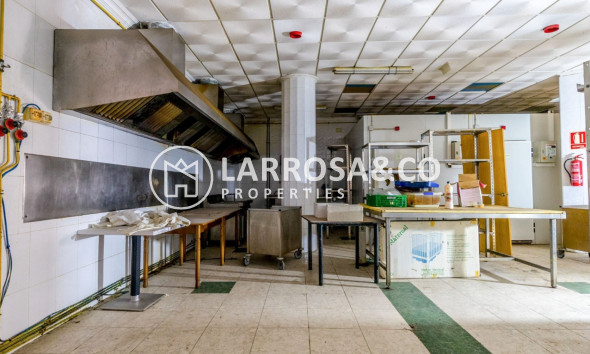 A Vendre - Commercial space - Torrevieja - Costa Blanca