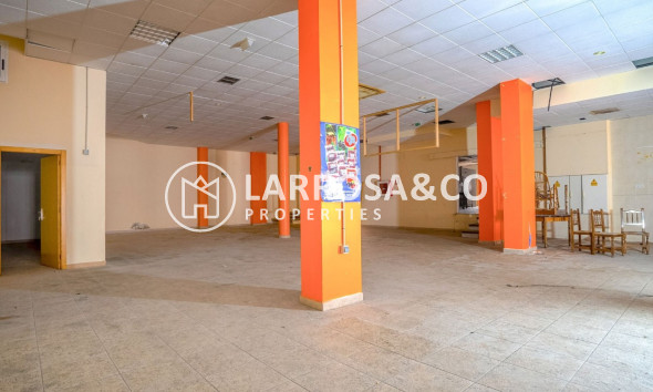 A Vendre - Commercial space - Torrevieja - Costa Blanca