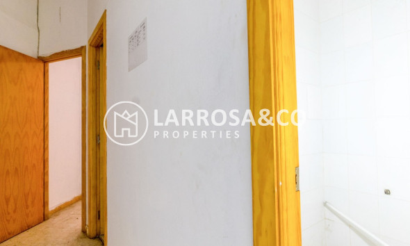 A Vendre - Commercial space - Torrevieja - Costa Blanca