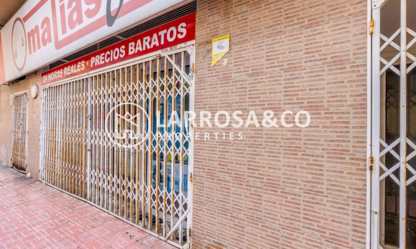 A Vendre - Commercial space - Torrevieja - Costa Blanca