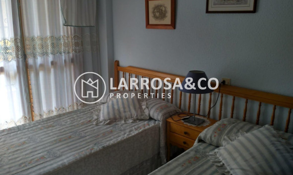 Herverkoop - Semi-detached house - Torrevieja - Los Europeos