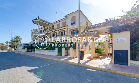 Reventa - Bungalow - Torrevieja - Torre la mata