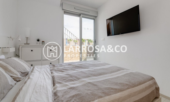 A Vendre - Semi-detached house - Torrevieja - Sector 25