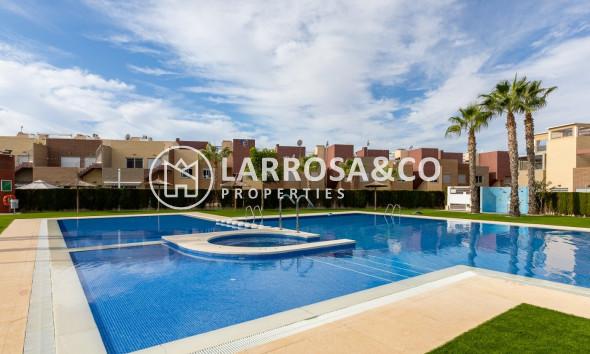 A Vendre - Semi-detached house - Torrevieja - Sector 25