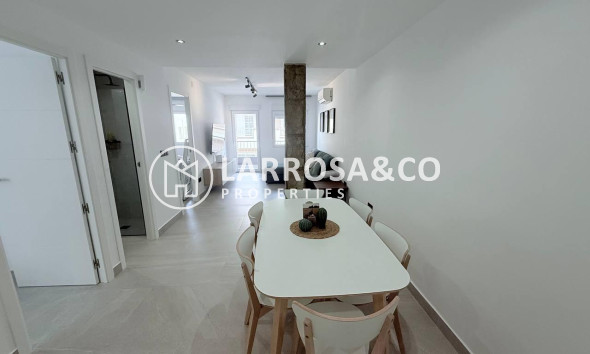 Resale - Apartment - Torrevieja - La Mata