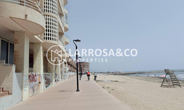 Resale - Apartment - Torrevieja - La Mata