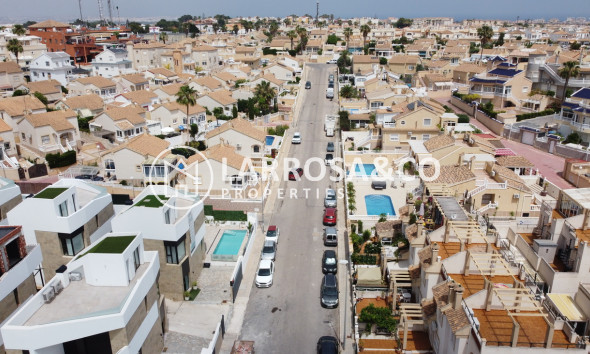 Вторичный рынок - Town House Penthouse - Торревьеха - La Florida