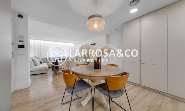 Herverkoop - Apartment - Torrevieja - Playa del cura