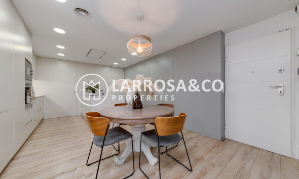 Herverkoop - Apartment - Torrevieja - Playa del cura