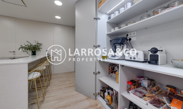 Herverkoop - Apartment - Torrevieja - Playa del cura