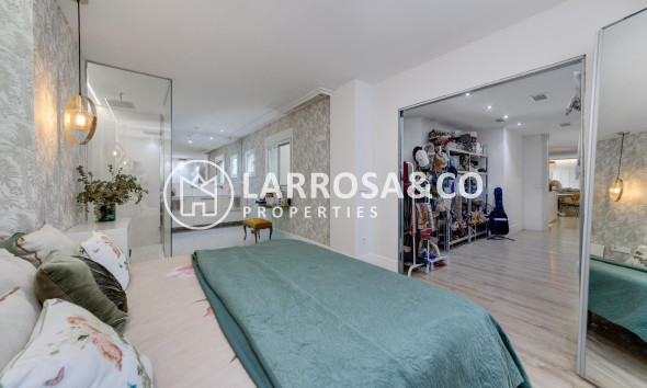 Herverkoop - Apartment - Torrevieja - Playa del cura