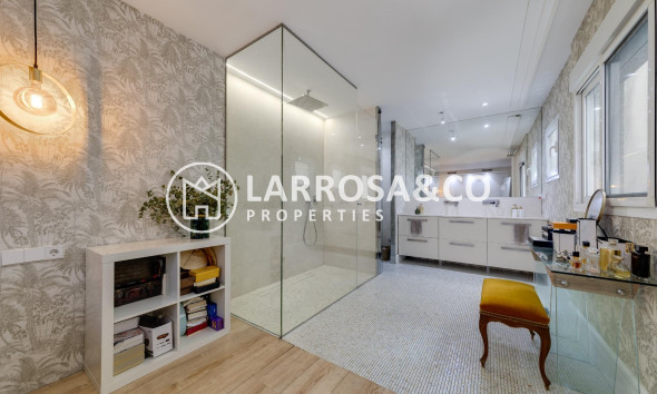 Herverkoop - Apartment - Torrevieja - Playa del cura