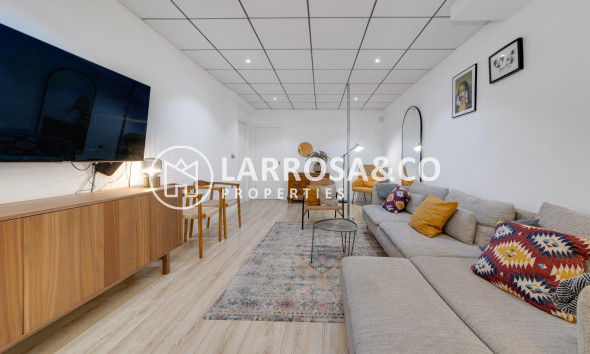 Herverkoop - Apartment - Torrevieja - Playa del cura