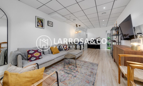 Herverkoop - Apartment - Torrevieja - Playa del cura