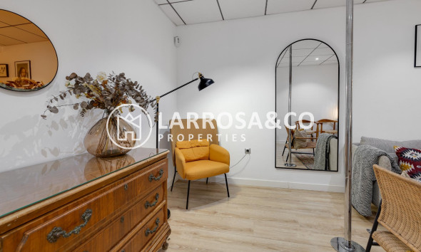 Herverkoop - Apartment - Torrevieja - Playa del cura