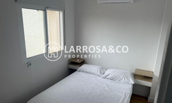 Resale - Semi-detached house - Torrevieja - La Siesta - El Salado - Torreta