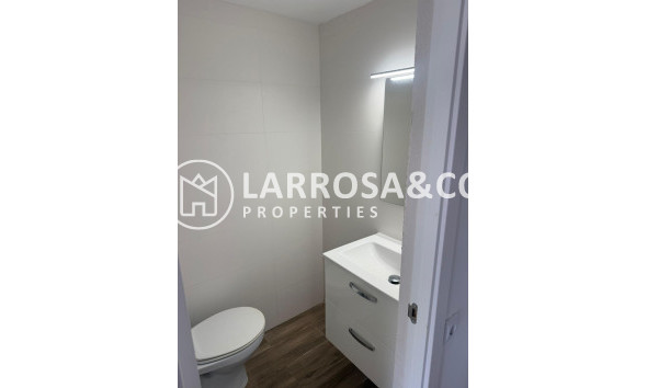 Resale - Semi-detached house - Torrevieja - La Siesta - El Salado - Torreta