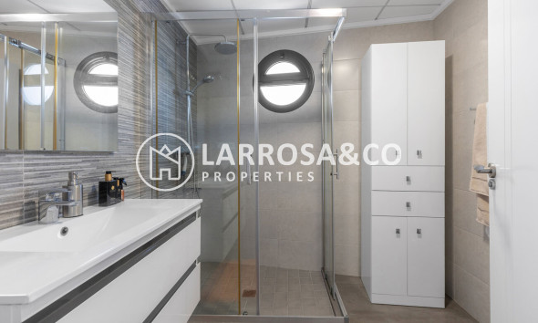 Reventa - Chalet - Torrevieja - Rosaleda