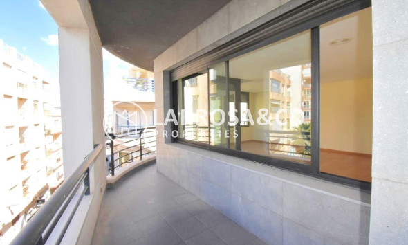Herverkoop - Apartment - Torrevieja - Centro - Muelle Pesquero