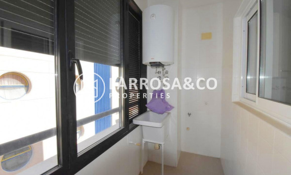 Herverkoop - Apartment - Torrevieja - Centro - Muelle Pesquero