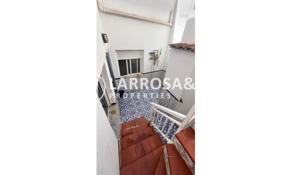Resale - Semi-detached house - Torrevieja - Estacion de autobuses