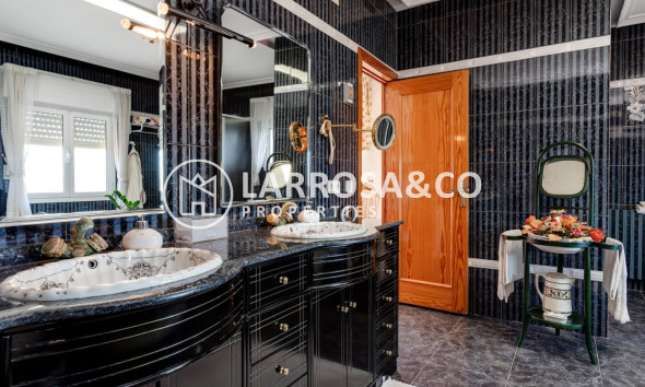 Herverkoop - Villa - Torrevieja - San luis