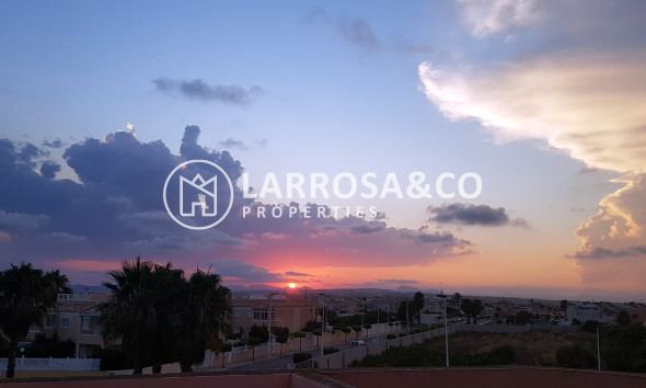 Reventa - Adosado - Torrevieja - torrevieja