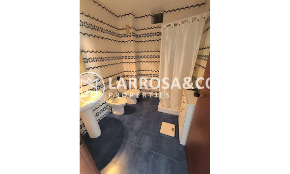 Reventa - Apartamento - Torrevieja - Las Piscinas Naturales