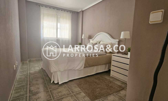 Resale - Detached House/Villa - Guardamar del Segura - Campomar