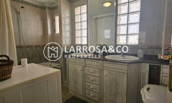 Resale - Detached House/Villa - Guardamar del Segura - Campomar