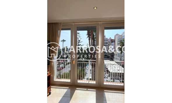 Вторичный рынок - Бунгало - Торревьеха - torrevieja