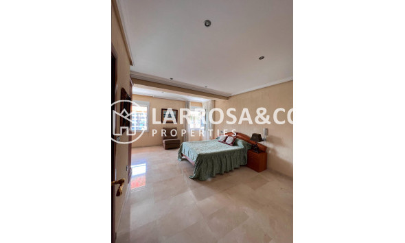 Вторичный рынок - Бунгало - Торревьеха - torrevieja