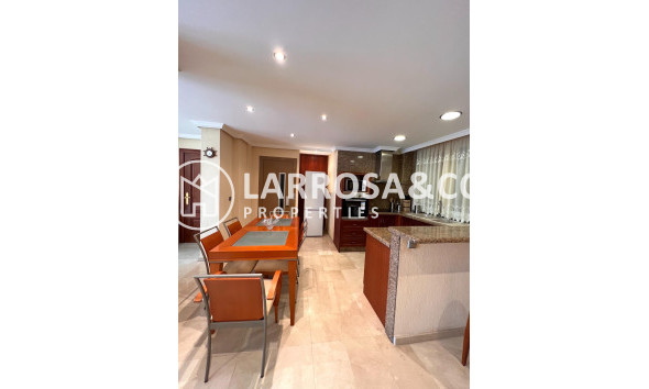 Вторичный рынок - Бунгало - Торревьеха - torrevieja