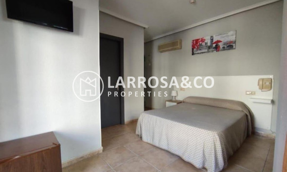 Вторичный рынок - Коммерческая площадь - Торревьеха - torrevieja