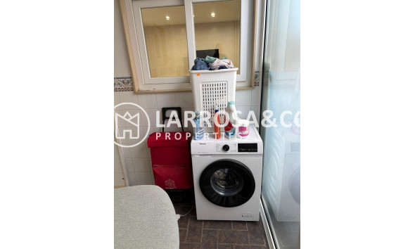 Resale - Apartment - Torrevieja - Centro