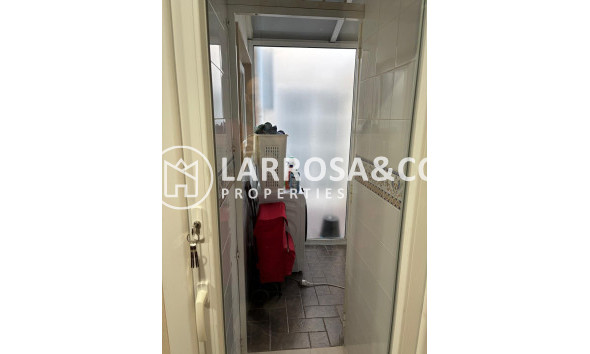 Resale - Apartment - Torrevieja - Centro