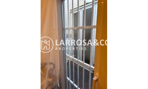 Resale - Apartment - Torrevieja - Centro