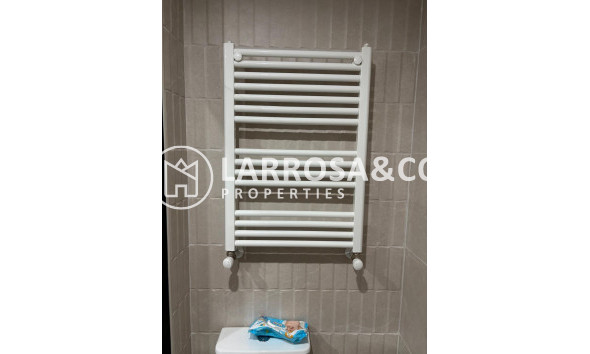 Resale - Apartment - Torrevieja - Centro