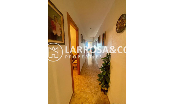 Resale - Apartment - Torrevieja - La Mata