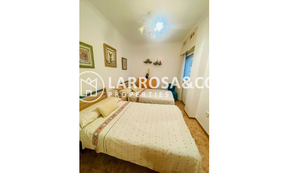 Resale - Apartment - Torrevieja - La Mata