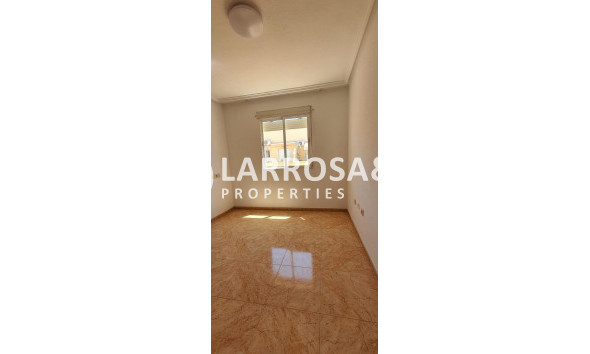 Resale - Penthouse  - Torrevieja - Centro