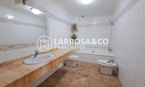 Herverkoop - Apartment - Torrevieja - Costa Blanca