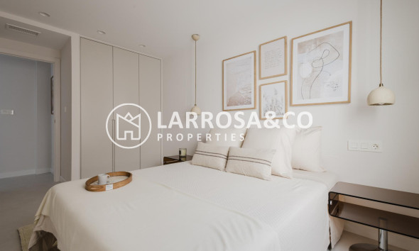 Herverkoop - Apartment - Torrevieja - Playa del Acequión