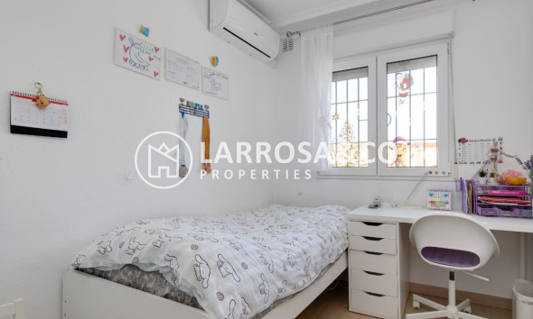 Resale - Semi-detached house - Torrevieja - Costa Blanca