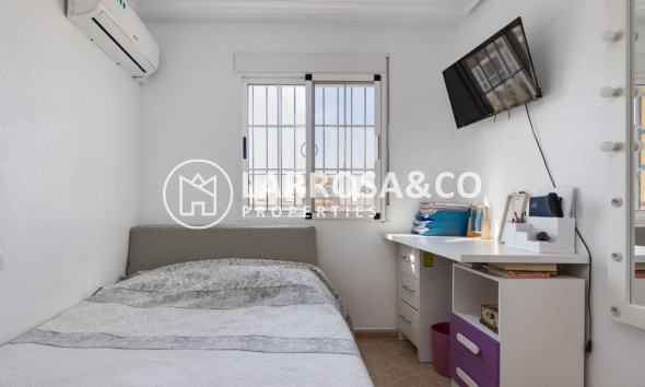 Resale - Semi-detached house - Torrevieja - Costa Blanca